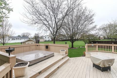 511 Ladysmith Rd, Bartlett, IL 60103 photo 28