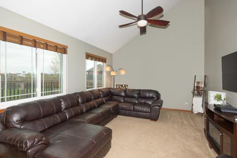 25326 S Plainview Dr, Channahon, IL 60410 photo 8