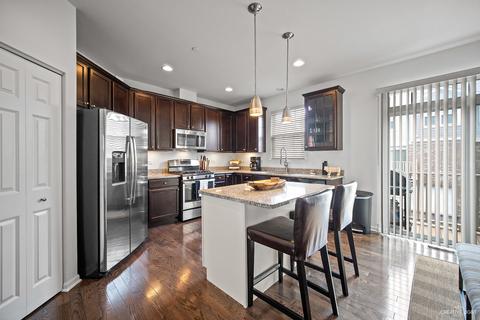 2873 Henley Ln, Naperville, IL 60540 photo 8