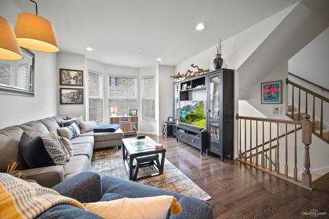 2873 Henley Ln, Naperville, IL 60540 photo 6