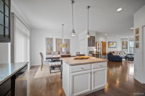 2873 Henley Ln, Naperville, IL 60540 photo 11