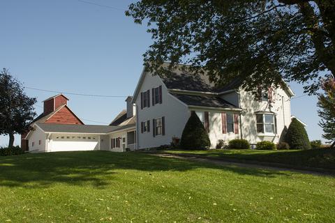 15890 Wayne Rd, Morrison, IL 61270 photo 5