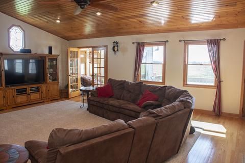 15890 Wayne Rd, Morrison, IL 61270 photo 27