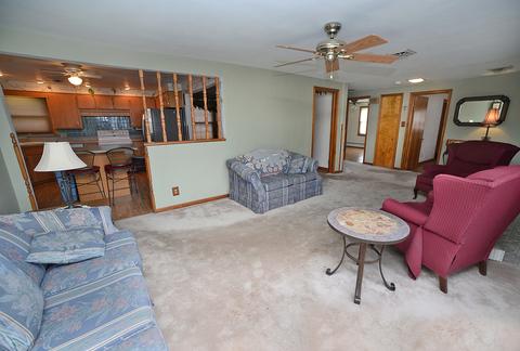1029 Sanger St, Ottawa, IL 61350 photo 3