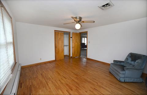 1029 Sanger St, Ottawa, IL 61350 photo 7