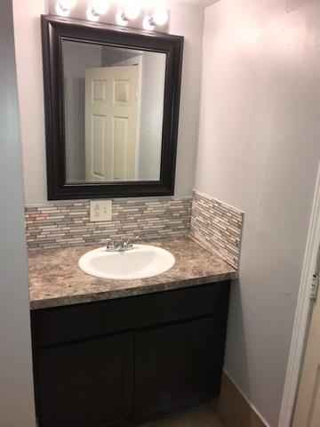 4625 S Langley Ave, Chicago, IL 60653 photo 13