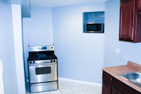 4625 S Langley Ave, Chicago, IL 60653 photo 10