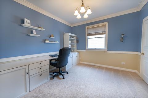 210 S Randall Rd, Aurora, IL 60506 photo 14