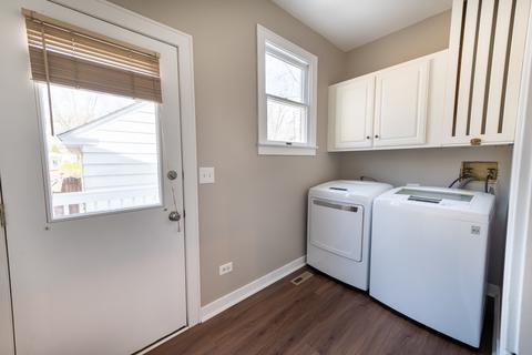210 S Randall Rd, Aurora, IL 60506 photo 13