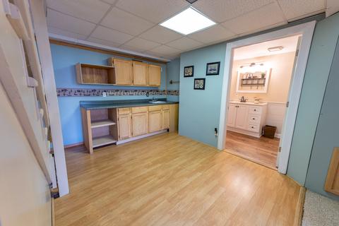 210 S Randall Rd, Aurora, IL 60506 photo 34