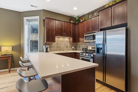 844 W Grace St #2, Chicago, IL 60613 photo 11