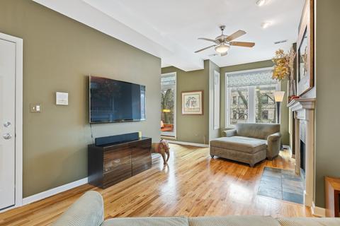 844 W Grace St #2, Chicago, IL 60613 photo 3