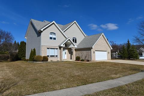 1520 Creekside Dr, Hoffman Estates, IL 60169 photo 2