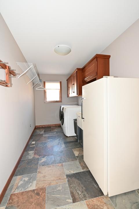1520 Creekside Dr, Hoffman Estates, IL 60169 photo 14
