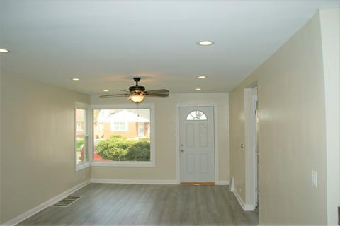 7938 S Trumbull Ave, Chicago, IL 60652 photo 3