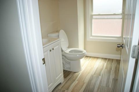 7938 S Trumbull Ave, Chicago, IL 60652 photo 27