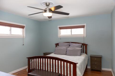 42 E Berkley Ln, Hoffman Estates, IL 60169 photo 8