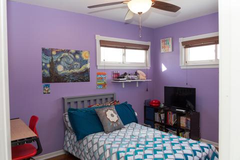 42 E Berkley Ln, Hoffman Estates, IL 60169 photo 9