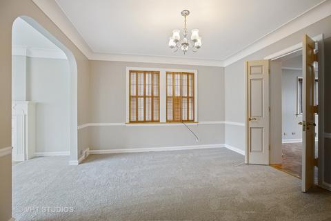 6292 N Leona Ave, Chicago, IL 60646 photo 4