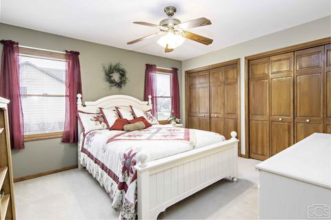 155 White Feather Ln, Gilberts, IL 60136 photo 26