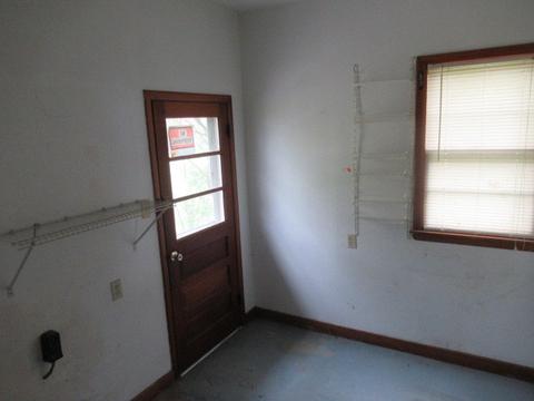 317 Bayard St, Paris, IL 61944 photo 6