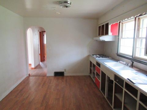 317 Bayard St, Paris, IL 61944 photo 5