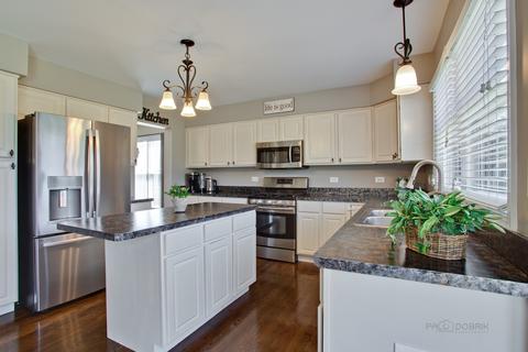 5550 Mallard Ln, Hoffman Estates, IL 60192 photo 8