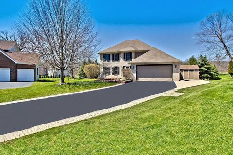 5550 Mallard Ln, Hoffman Estates, IL 60192 photo 1