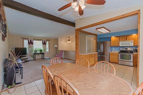 1621 Erin Dr, Normal, IL 61761 photo 9