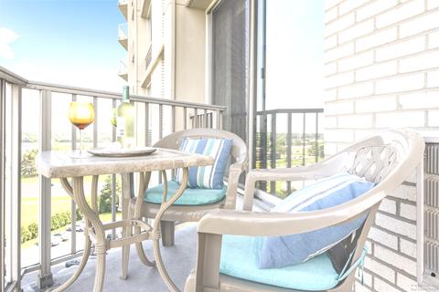 40 N Tower Rd #8E, Oak Brook, IL 60523 photo 5
