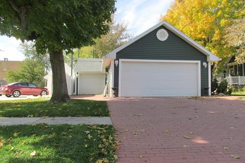 126 E Peru St, Princeton, IL 61356 photo 34