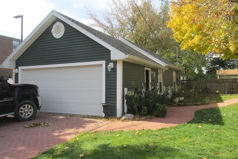 126 E Peru St, Princeton, IL 61356 photo 33