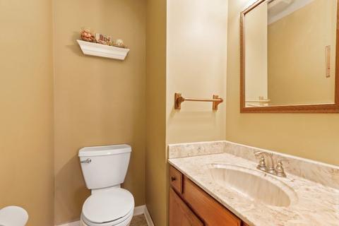 1416 Creekside Ct, Elgin, IL 60123 photo 15
