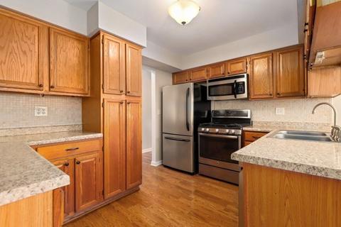1416 Creekside Ct, Elgin, IL 60123 photo 6
