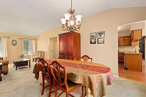 1416 Creekside Ct, Elgin, IL 60123 photo 5