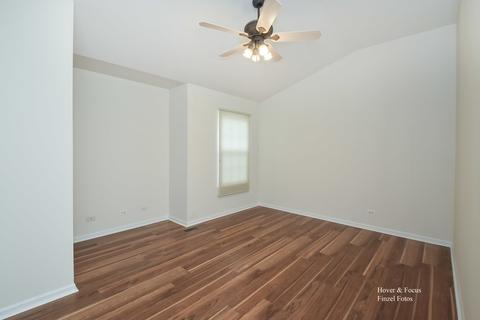 2303 Sandy Creek Dr, Algonquin, IL 60102 photo 12