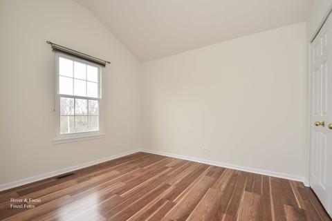 2303 Sandy Creek Dr, Algonquin, IL 60102 photo 11
