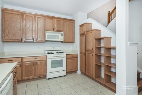 2303 Sandy Creek Dr, Algonquin, IL 60102 photo 7