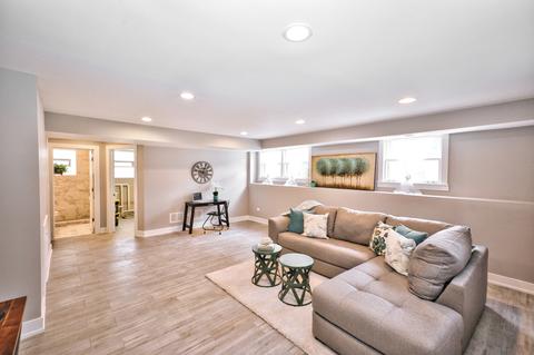 808 S William St, Mount Prospect, IL 60056 photo 38