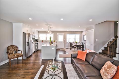808 S William St, Mount Prospect, IL 60056 photo 19