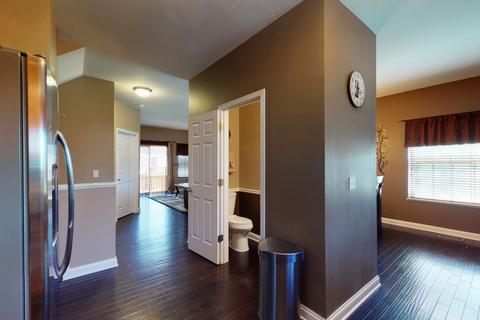 129 Monarch Dr, Streamwood, IL 60107 photo 8