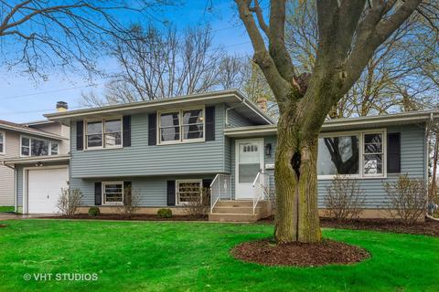 527 Crest Dr, Cary, IL 60013 photo 1