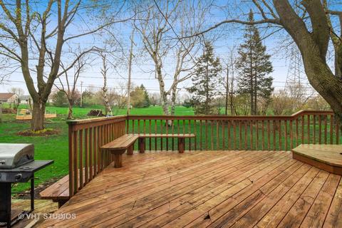 527 Crest Dr, Cary, IL 60013 photo 23