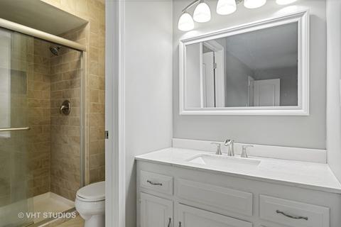 527 Crest Dr, Cary, IL 60013 photo 12
