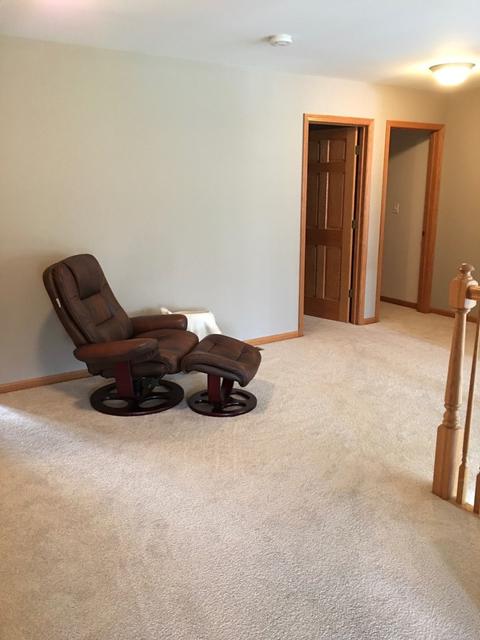 210 Roslara Ct, Bartlett, IL 60103 photo 20