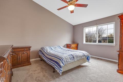1660 Seaton Ln, Elgin, IL 60123 photo 15
