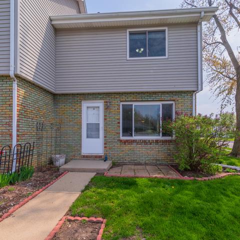 1402 Keller Rd #3, Normal, IL 61761 photo 1