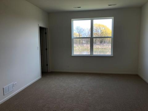 317 S Fork Dr, Gurnee, IL 60031 photo 12