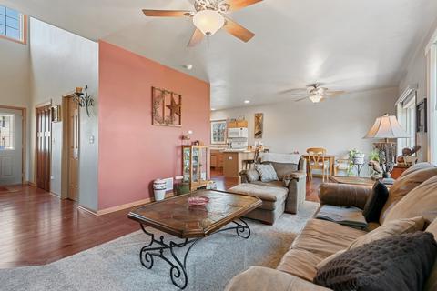 10106 Brigham Trl, Hebron, IL 60034 photo 4