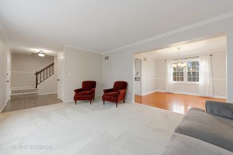 313 Saw Mill Rd, Naperville, IL 60565 photo 3